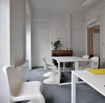 Bureau - 150 m² - 6 pièces