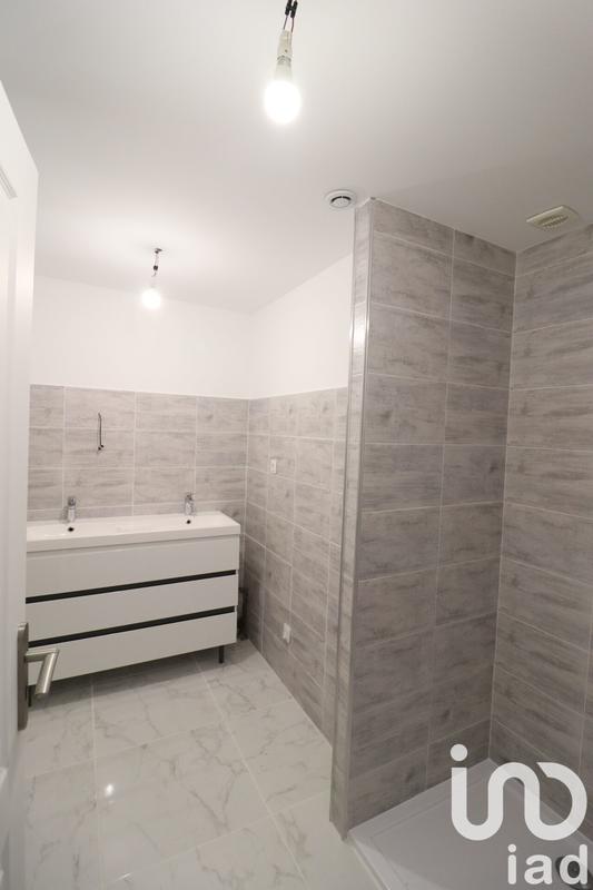 Maison - 143 m² - 5 pièces