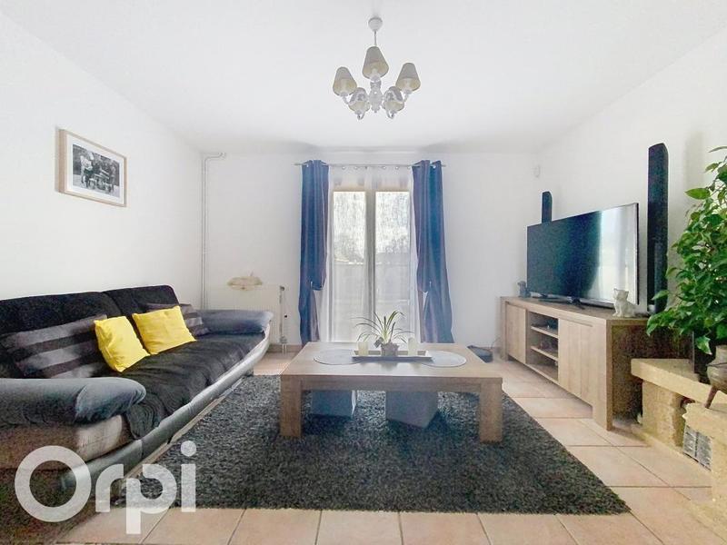 Maison - 168 m² - 8 pièces