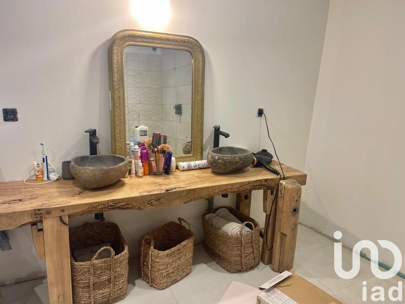 Maison - 226 m² - 5 pièces