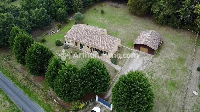 Maison - 150 m² - 6 pièces