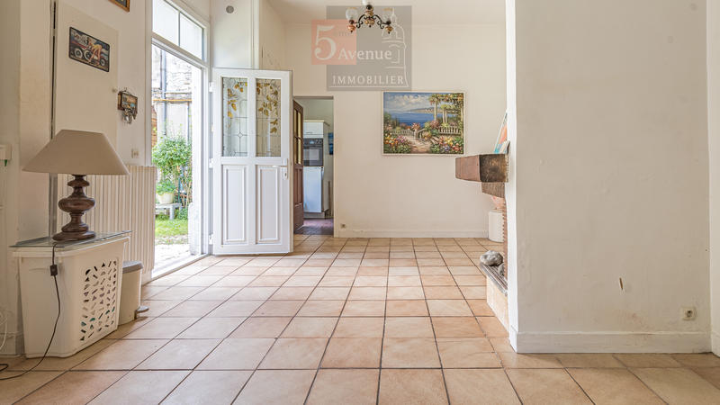 Appartement - 80 m² - 4 pièces