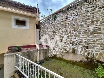 Maison de village - 93 m² - 5 pièces