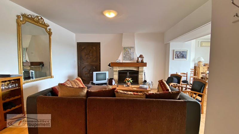 Maison - 166 m² - 7 pièces