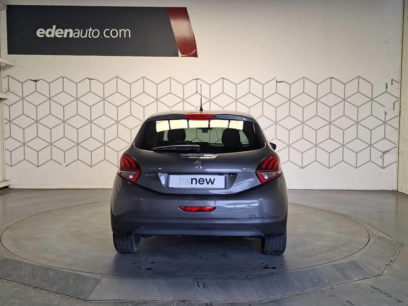 Peugeot 208 PureTech 82ch s&amp;S Bvm5 Signature