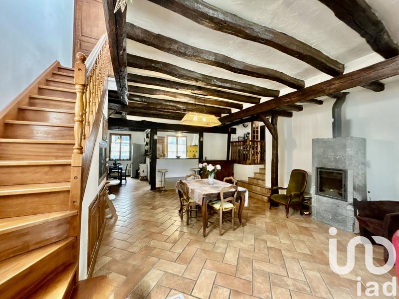 Maison - 229 m² - 9 pièces