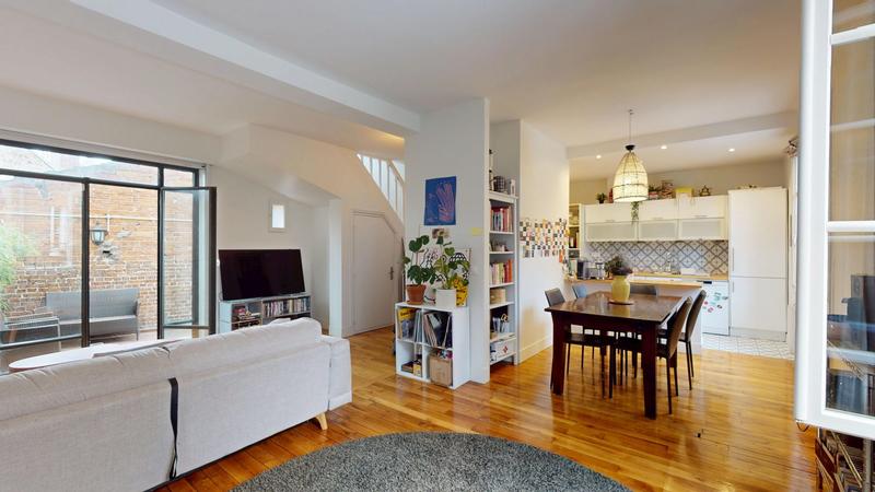 Villa - 185 m² - 6 pièces