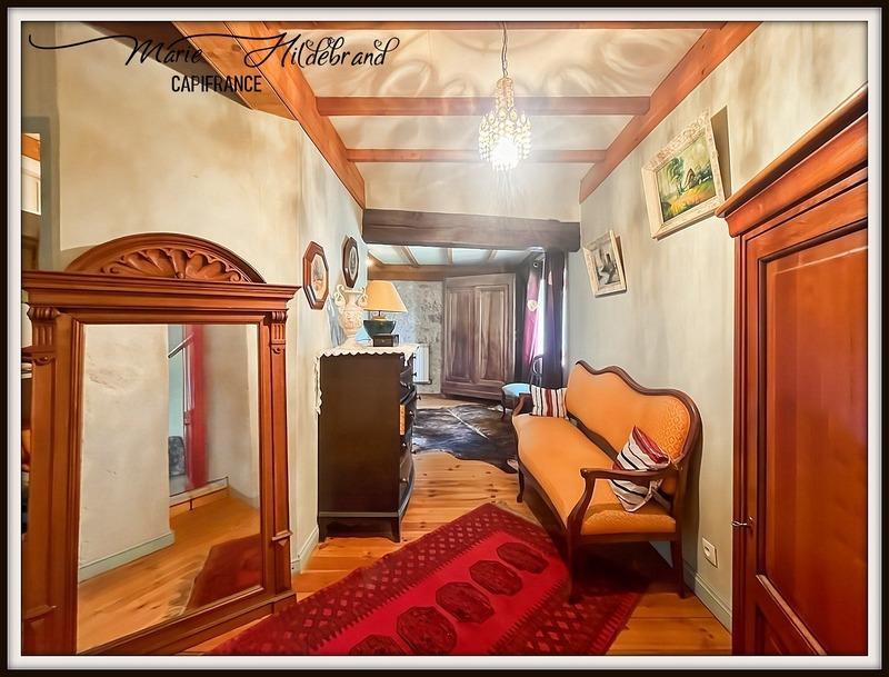 Maison - 188 m² - 7 pièces