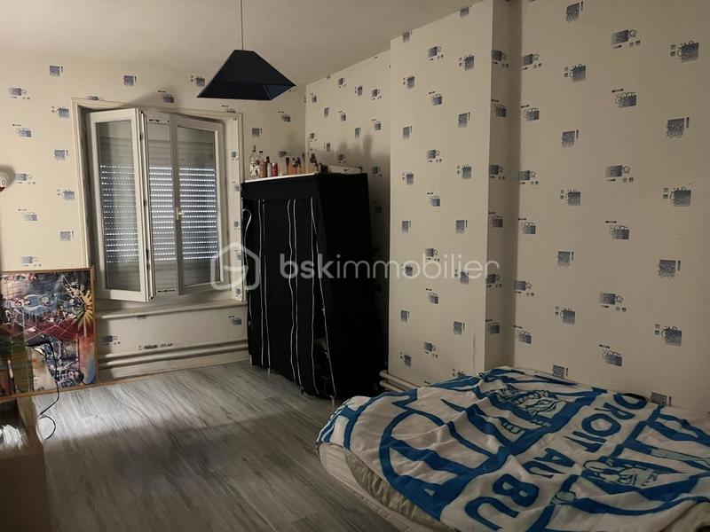 Immeuble - 170 m² - 5 pièces