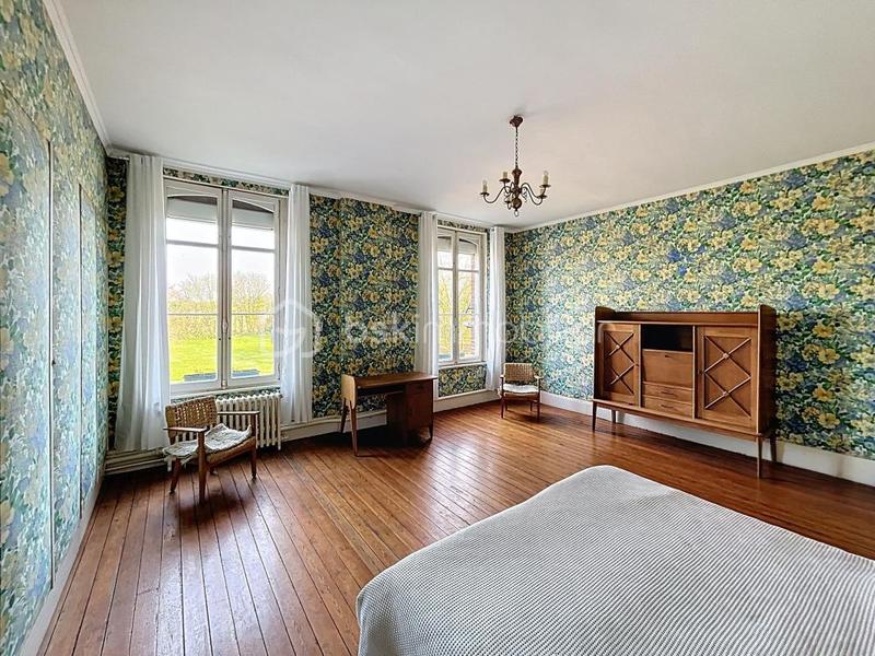 Maison de maîtres - 335 m² - 10 pièces