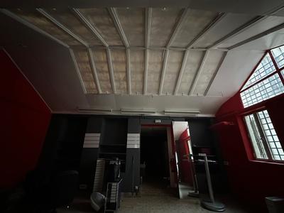 Local commercial - 196 m² - 4 pièces