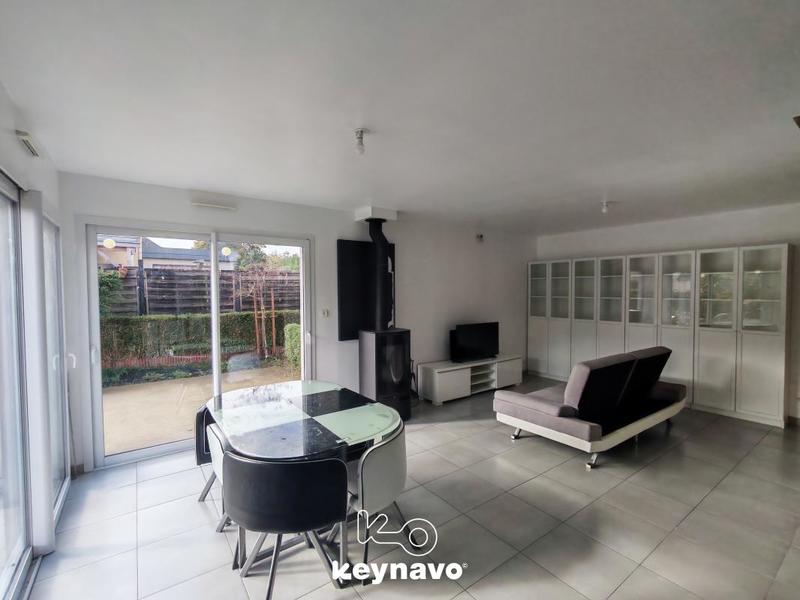 Maison - 104 m² - 5 pièces