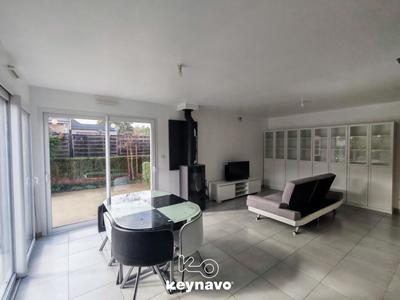 Maison - 104 m² - 5 pièces