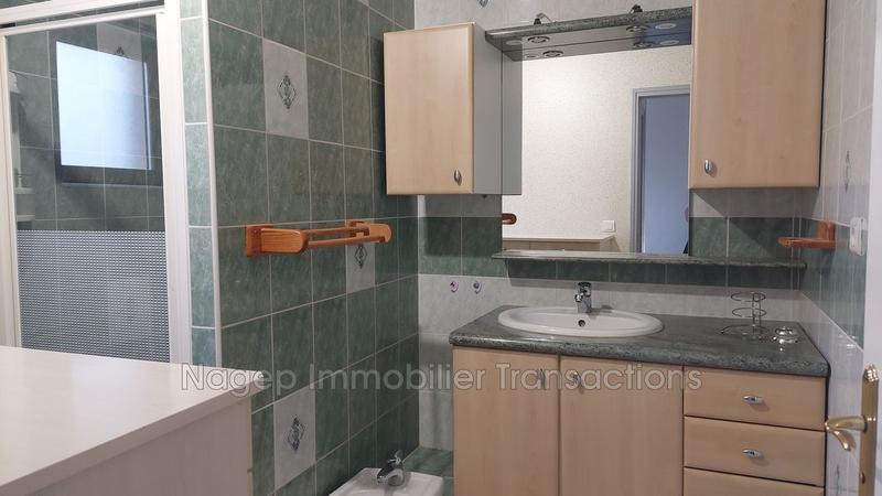 Maison - 200 m² - 8 pièces