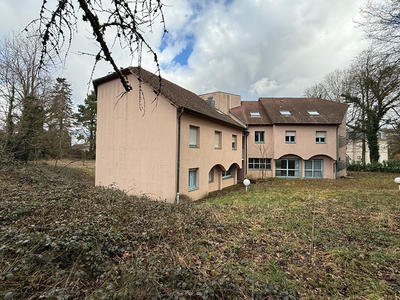 Appartement - 134 m² - 5 pièces