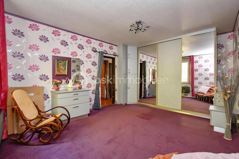 Maison - 160 m² - 7 pièces