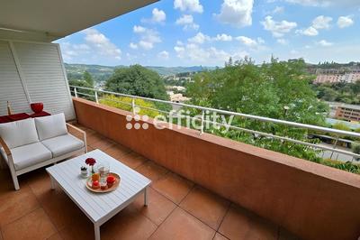 Appartement - 76 m² - 3 pièces