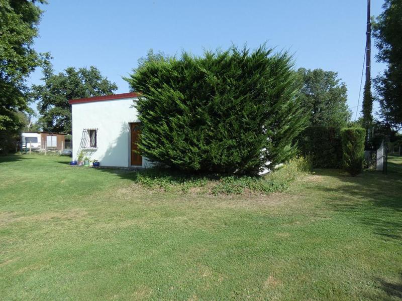 Terrain de loisirs - 7 400 m²