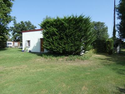 Terrain de loisirs - 7 400 m²