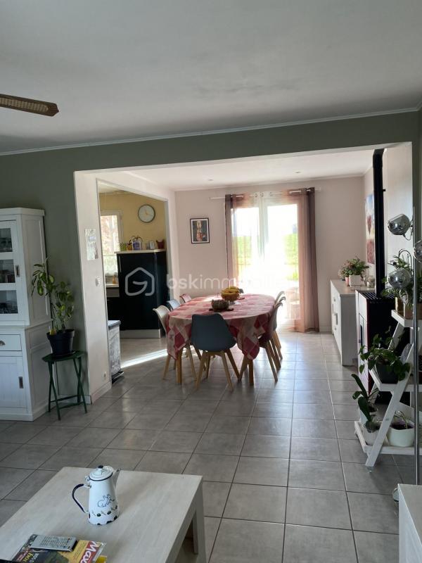 Pavillon - 110 m² - 6 pièces