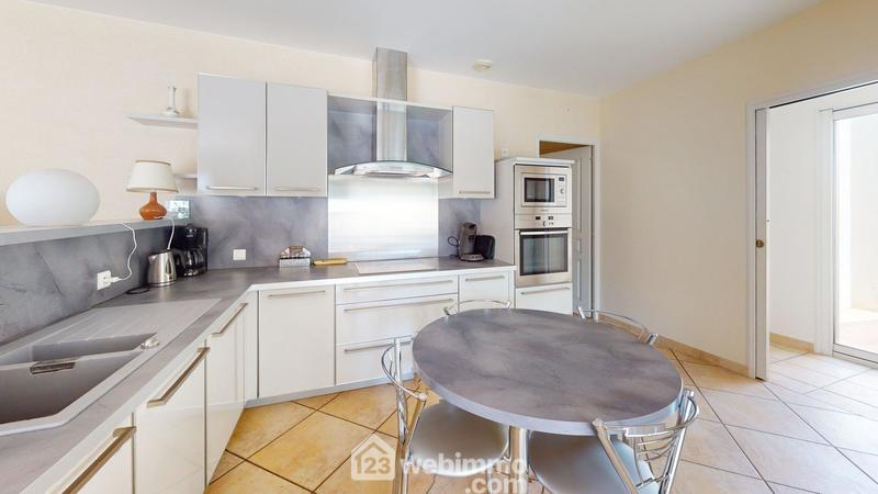 Maison - 132 m² - 5 pièces