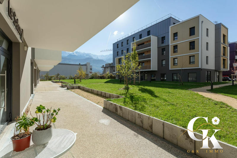 Local commercial - 71 m²