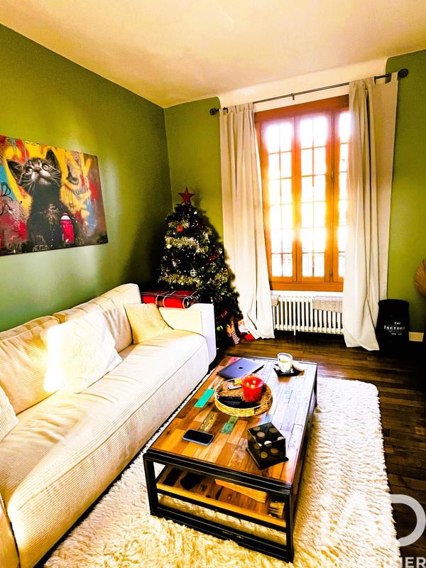 Maison - 88 m² - 5 pièces