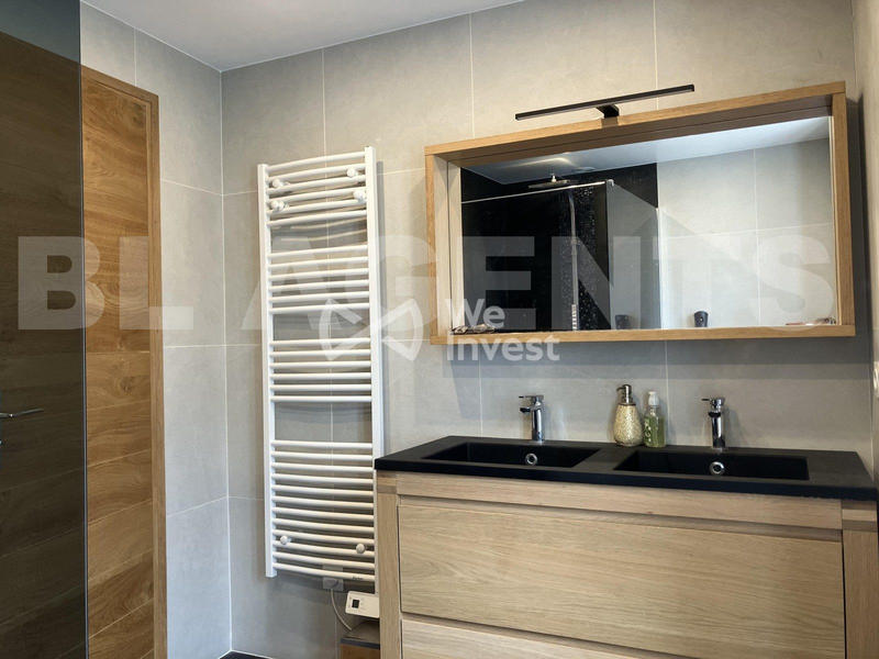 Maison - 137 m² - 6 pièces