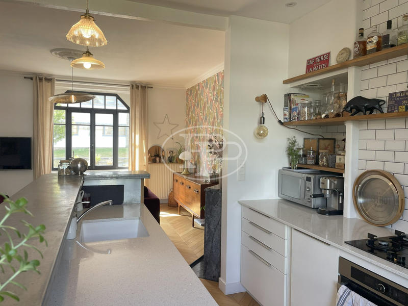 Maison - 110 m² - 4 pièces