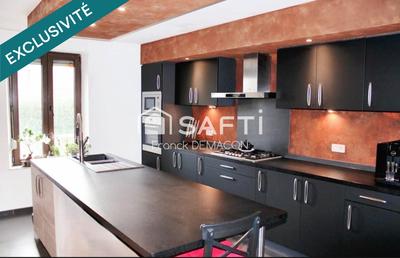 Maison - 145 m² - 5 pièces