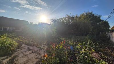 Terrain constructible - 240 m²