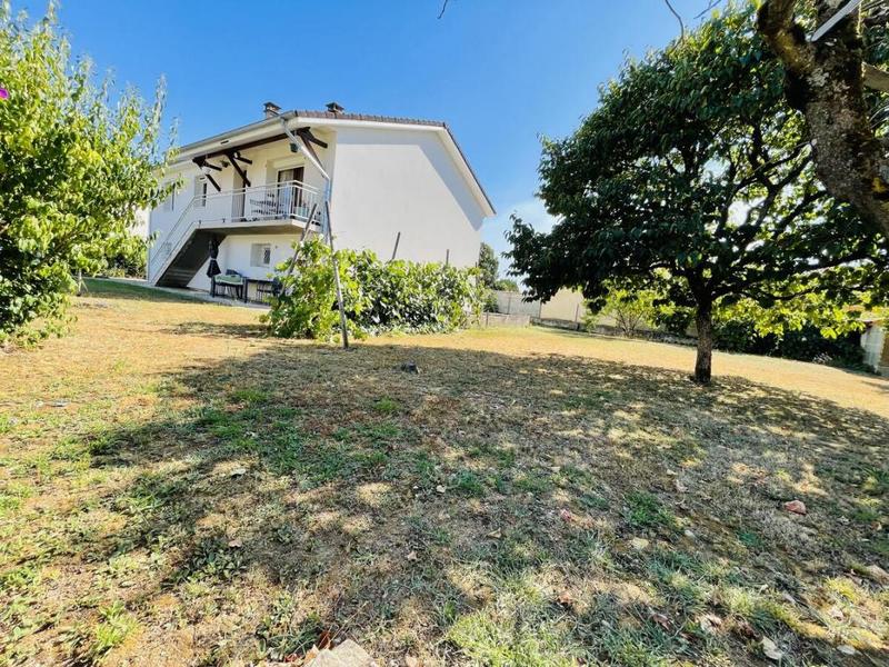 Maison - 158 m² - 7 pièces