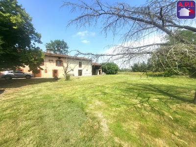 Corps de ferme - 120 m² - 5 pièces