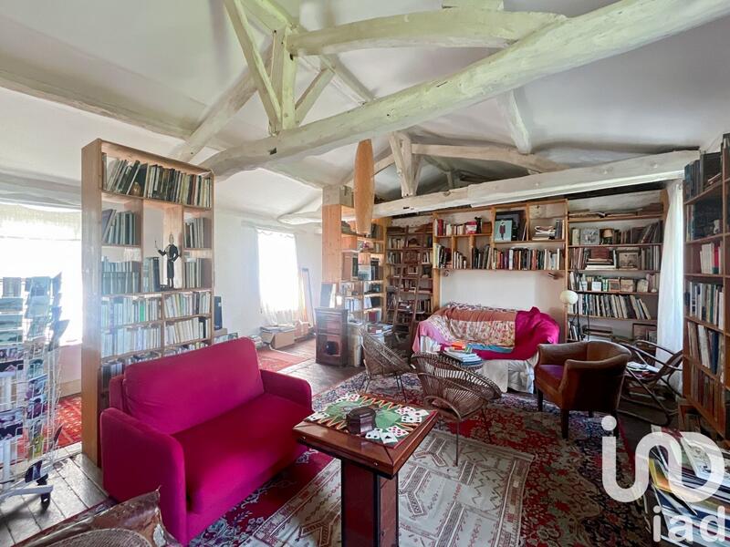 Maison - 320 m² - 10 pièces