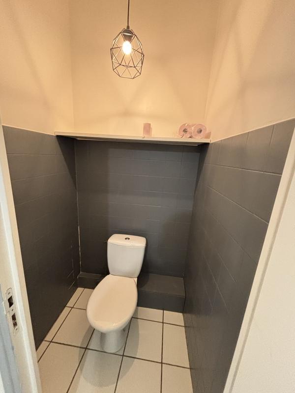 Appartement - 120 m² - 1 pièce