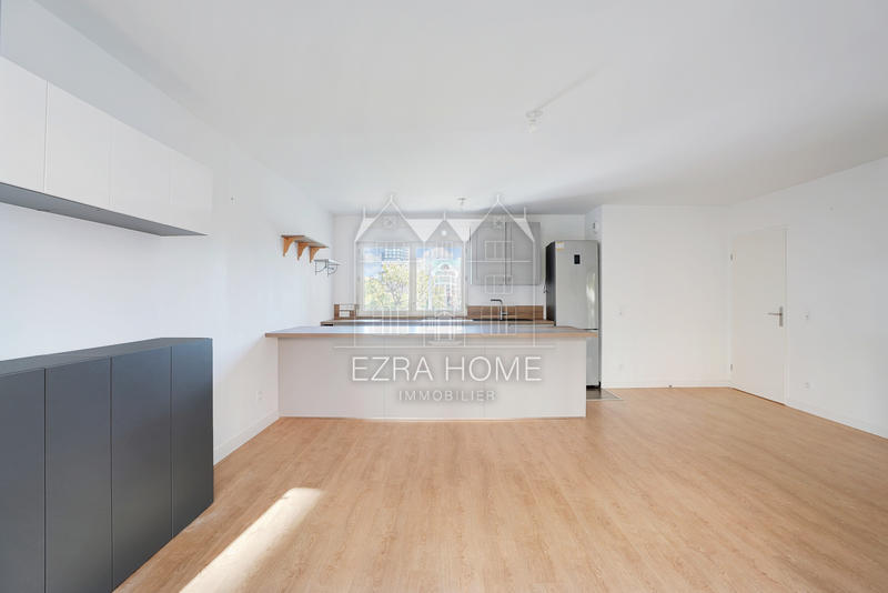 Appartement - 80 m² - 4 pièces