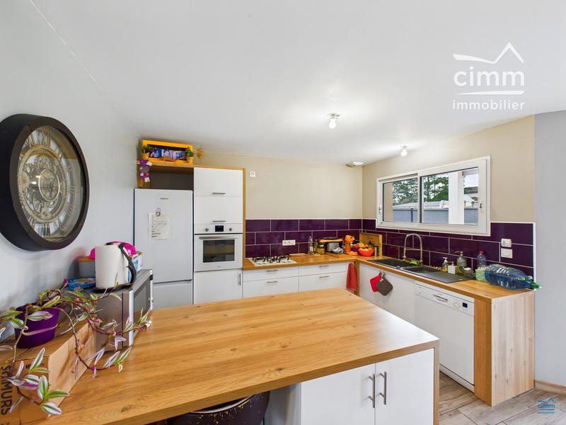 Maison - 104 m² - 4 pièces