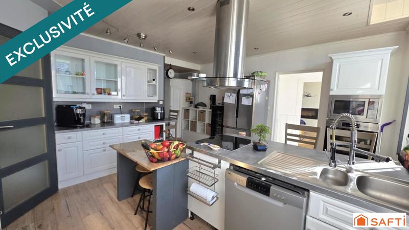 Maison - 163 m² - 7 pièces