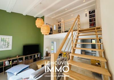 Maison - 140 m² - 6 pièces