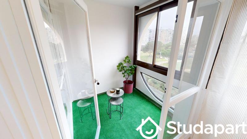 Chambre - 11 m² - 1 pièce