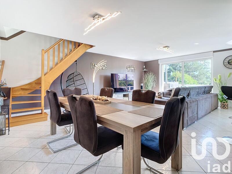 Maison - 138 m² - 5 pièces