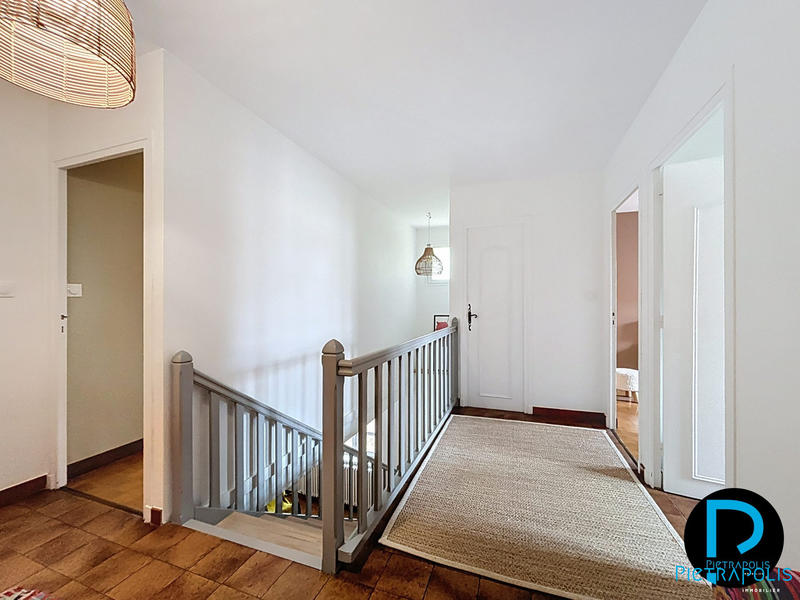 Maison - 155 m² - 6 pièces