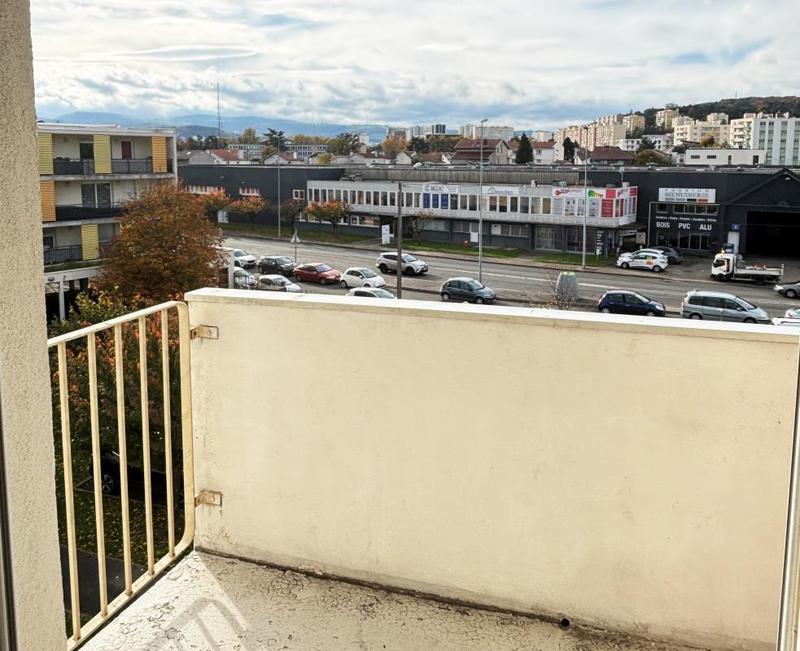 Appartement - 76 m² - 4 pièces