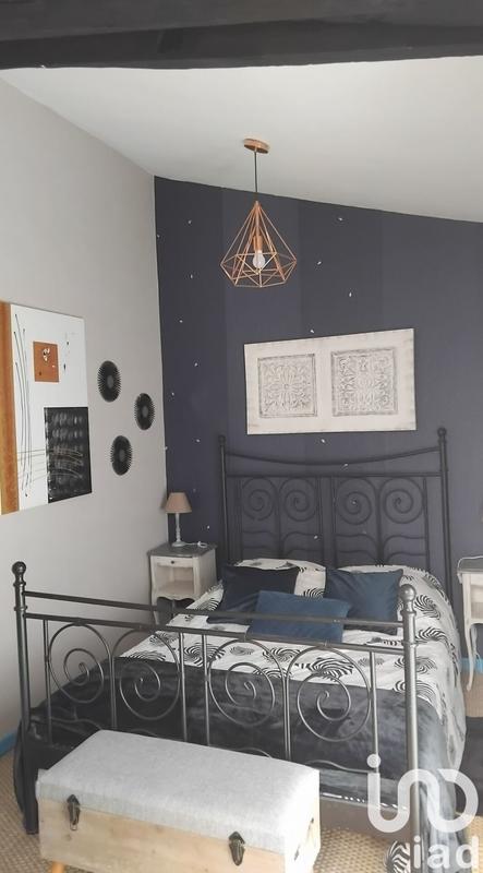 Maison - 197 m² - 9 pièces