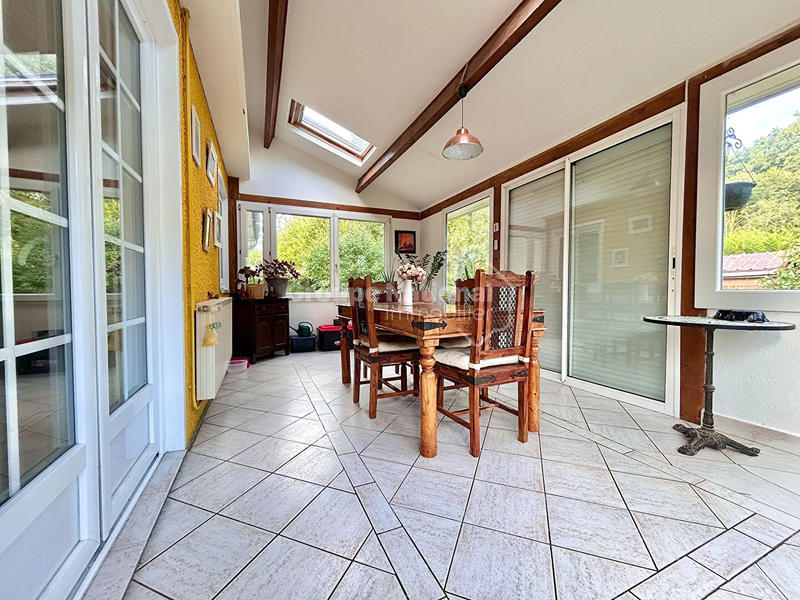 Maison - 95 m² - 5 pièces