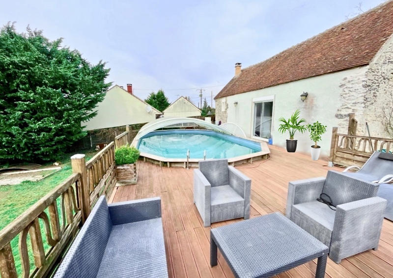 Maison - 140 m² - 6 pièces