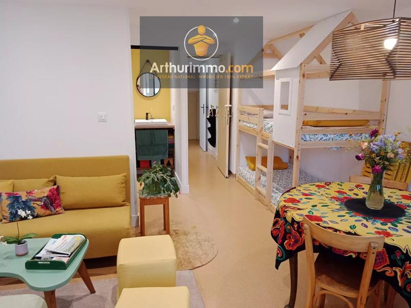 Maison - 195 m² - 7 pièces