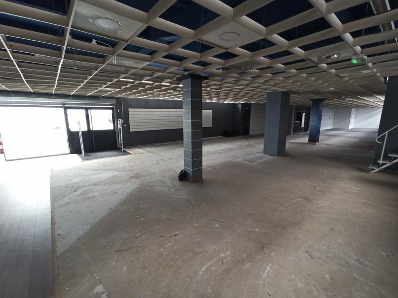Local commercial - 600 m²