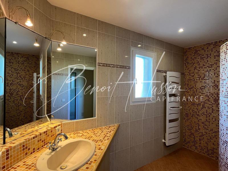 Maison - 168 m² - 4 pièces