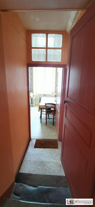 Maison - 200 m² - 11 pièces